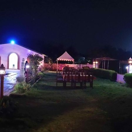 Swaraj Resorts Bharatpur Bagian luar foto