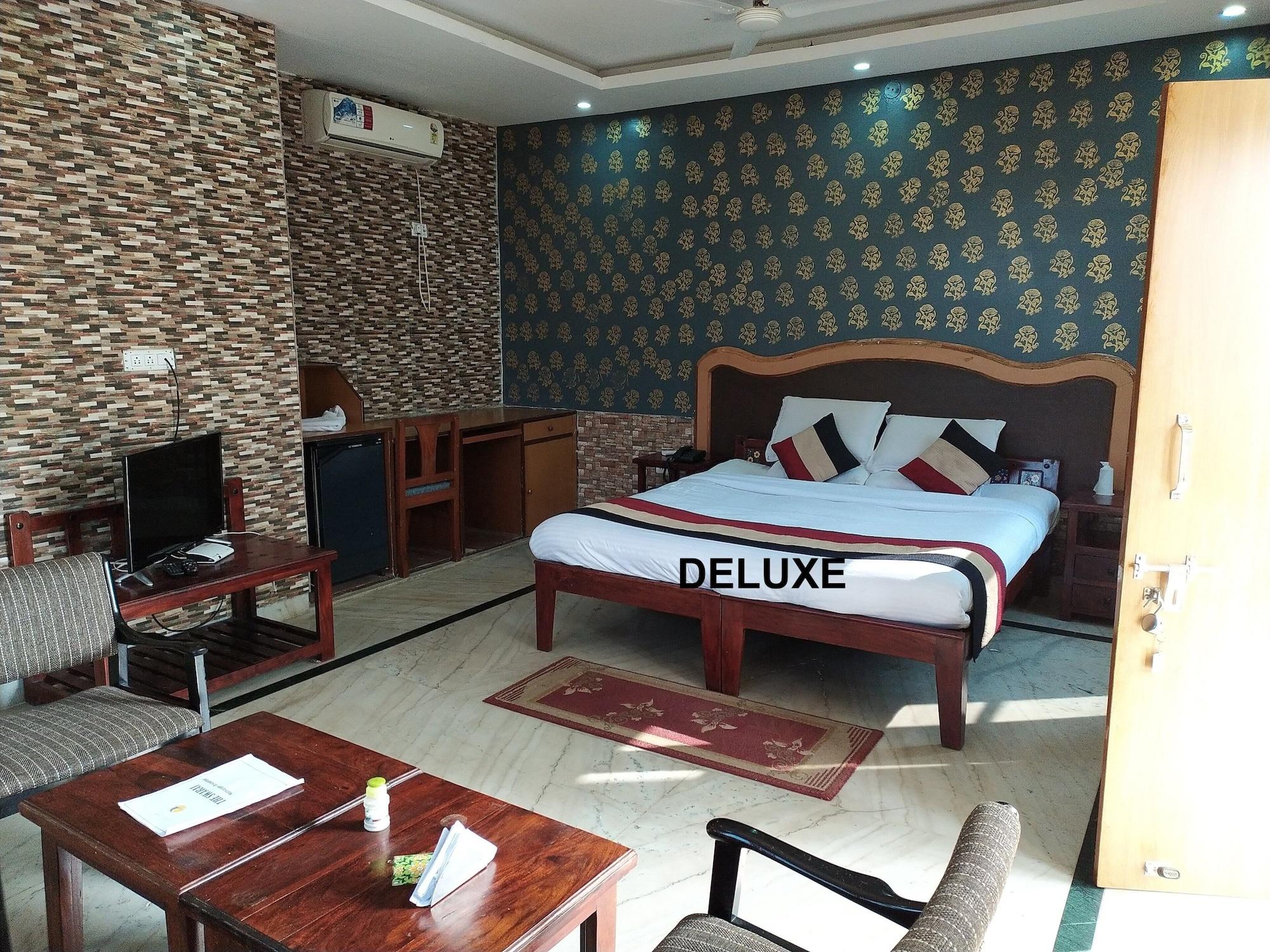 Swaraj Resorts Bharatpur Bagian luar foto