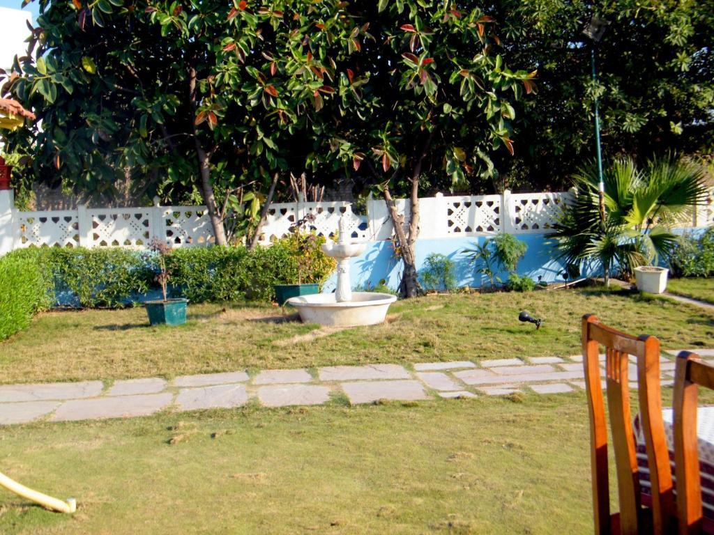 Swaraj Resorts Bharatpur Bagian luar foto