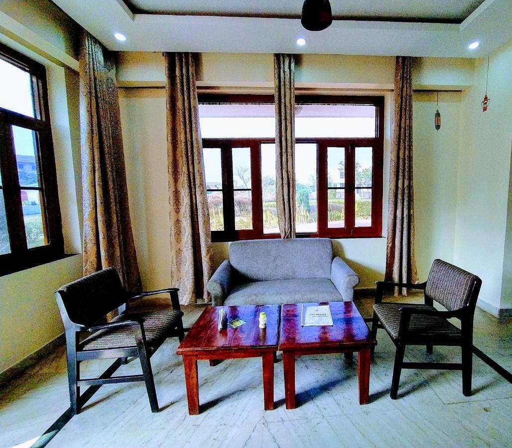 Swaraj Resorts Bharatpur Bagian luar foto