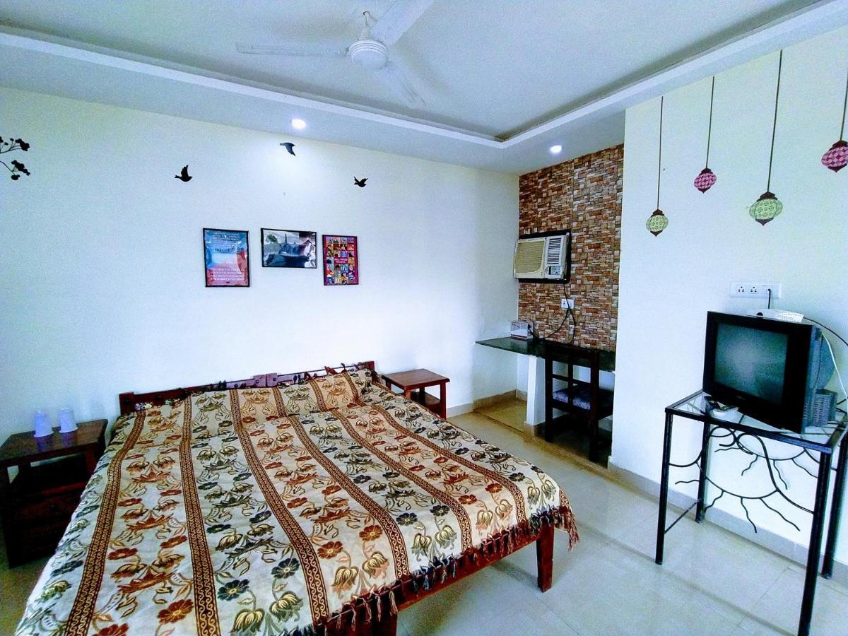 Swaraj Resorts Bharatpur Bagian luar foto