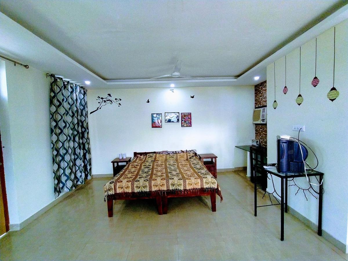 Swaraj Resorts Bharatpur Bagian luar foto